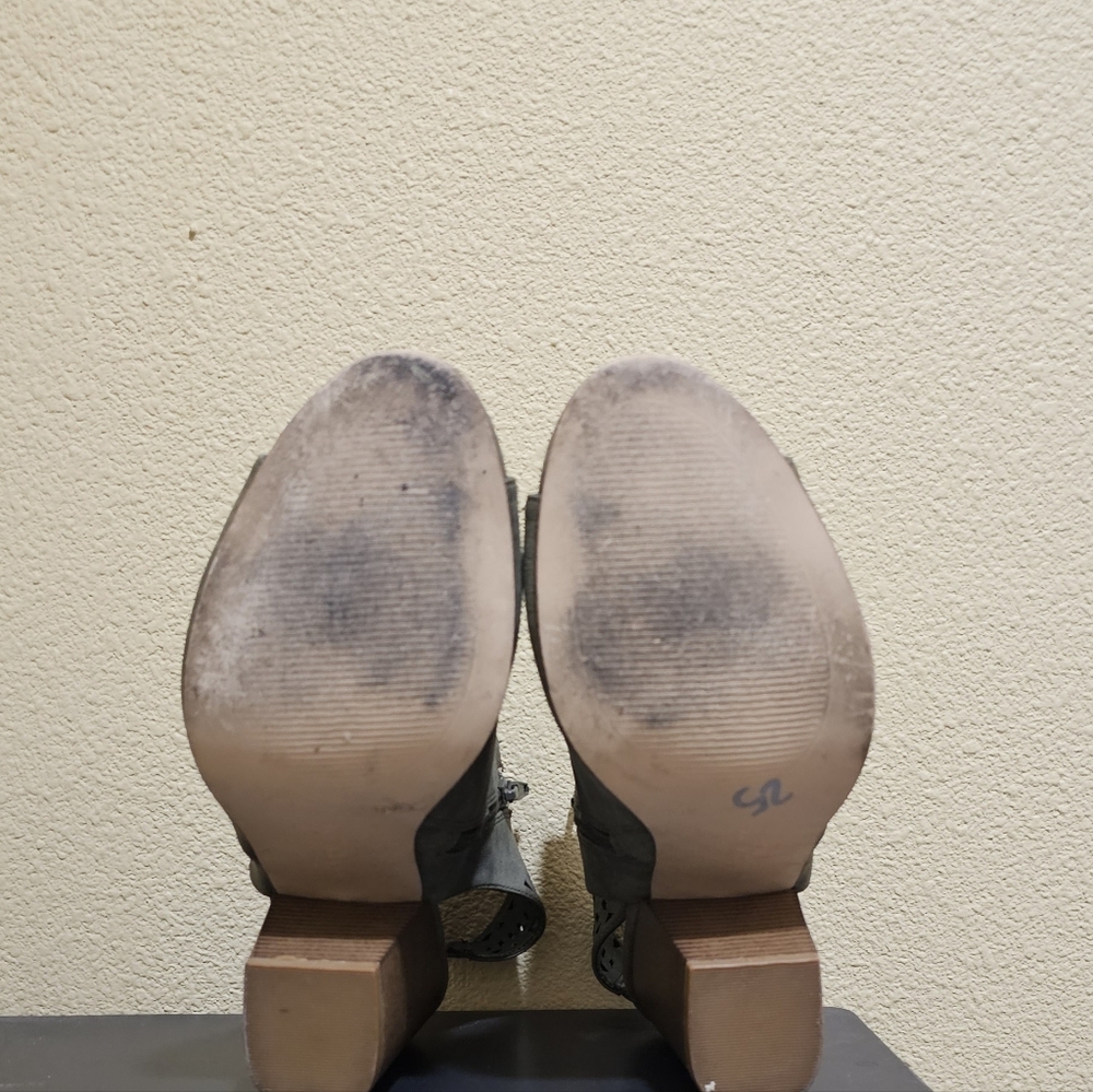 Stylish Gray Women's Peep-Toe Shoes - Picture 7 of 7